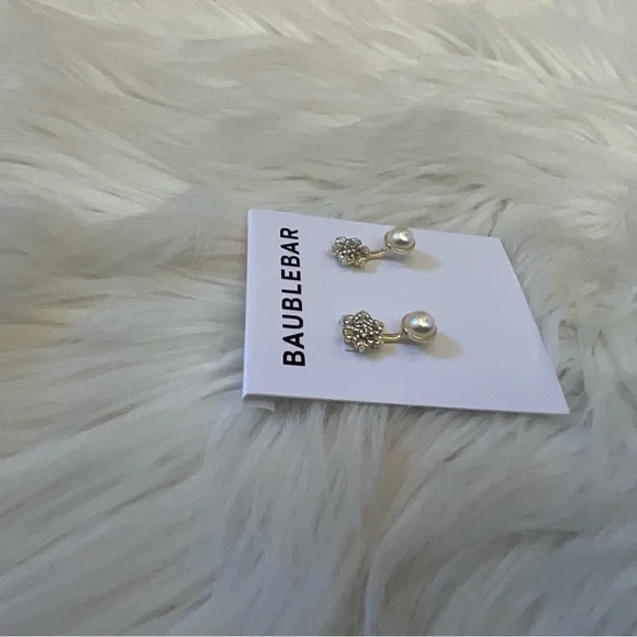 Baublebar Crystal Snowflake & Faux Pearl Earrings - New on Card - Picture 7 of 8